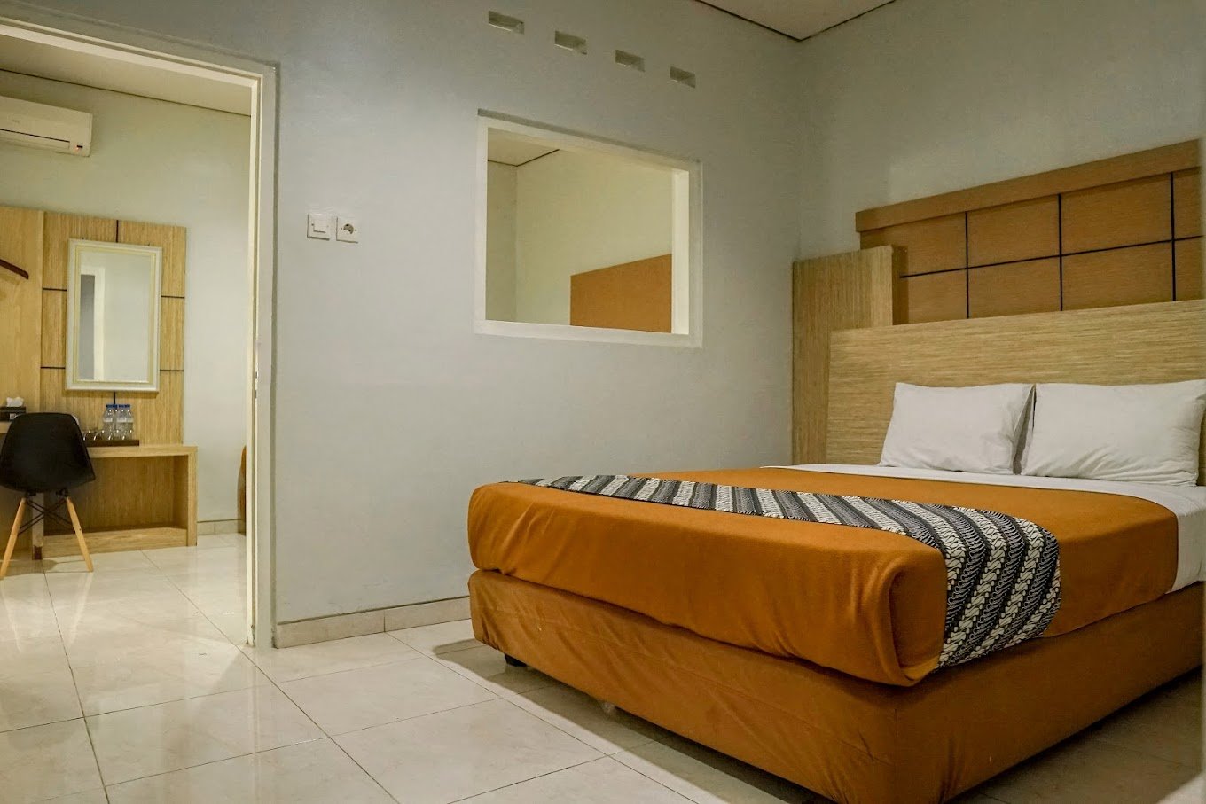 Airlangga Hotel